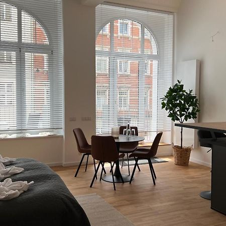 Neu! City-Loft-Apartment Im Goethe Palais I 5P I Lift I Parkplatz I Zentrum I Helios 奥厄 外观 照片