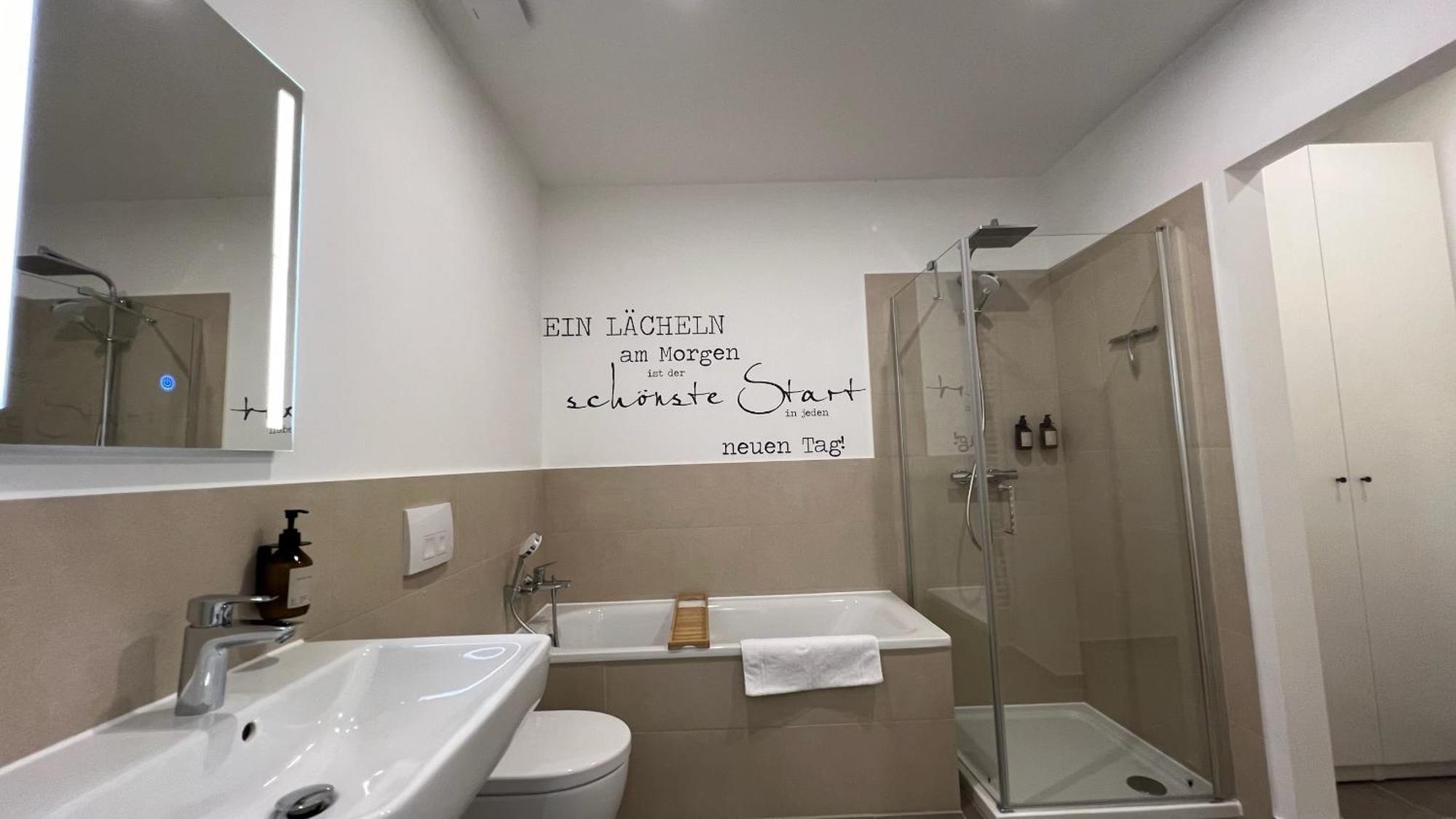Neu! City-Loft-Apartment Im Goethe Palais I 5P I Lift I Parkplatz I Zentrum I Helios 奥厄 外观 照片