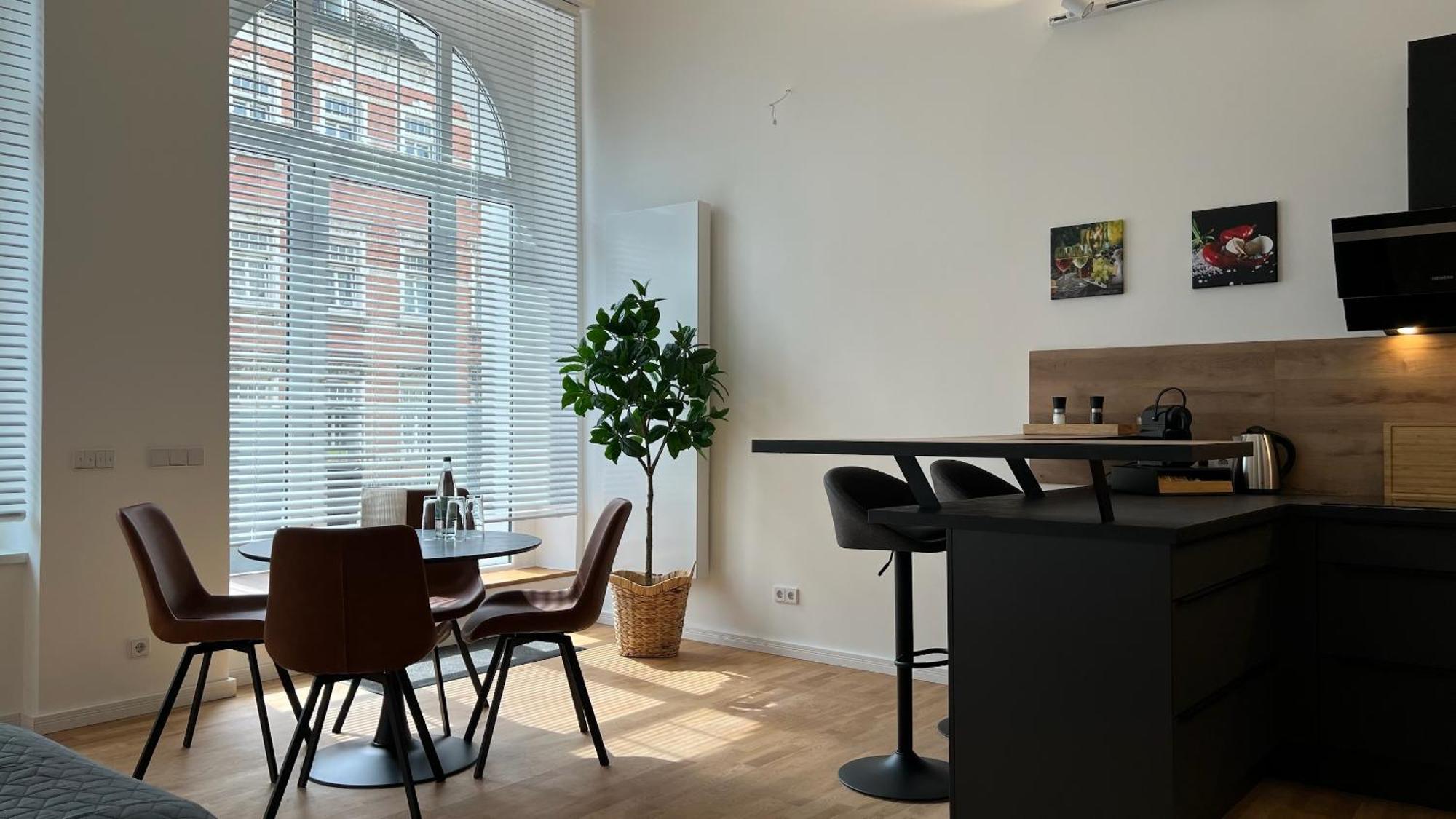 Neu! City-Loft-Apartment Im Goethe Palais I 5P I Lift I Parkplatz I Zentrum I Helios 奥厄 外观 照片